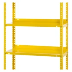 Boden zu Regal Industrie