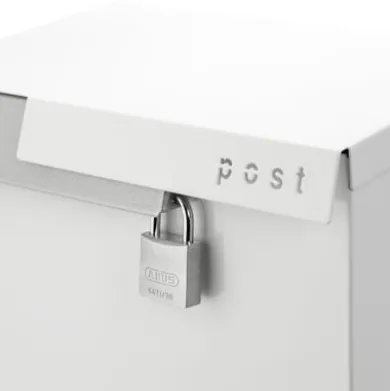 Briefkasten Cato