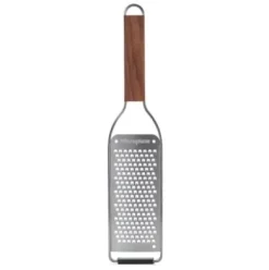 Microplane-Reibe grob
