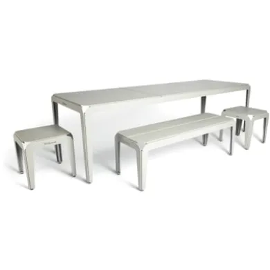 Tisch Bended Table 270